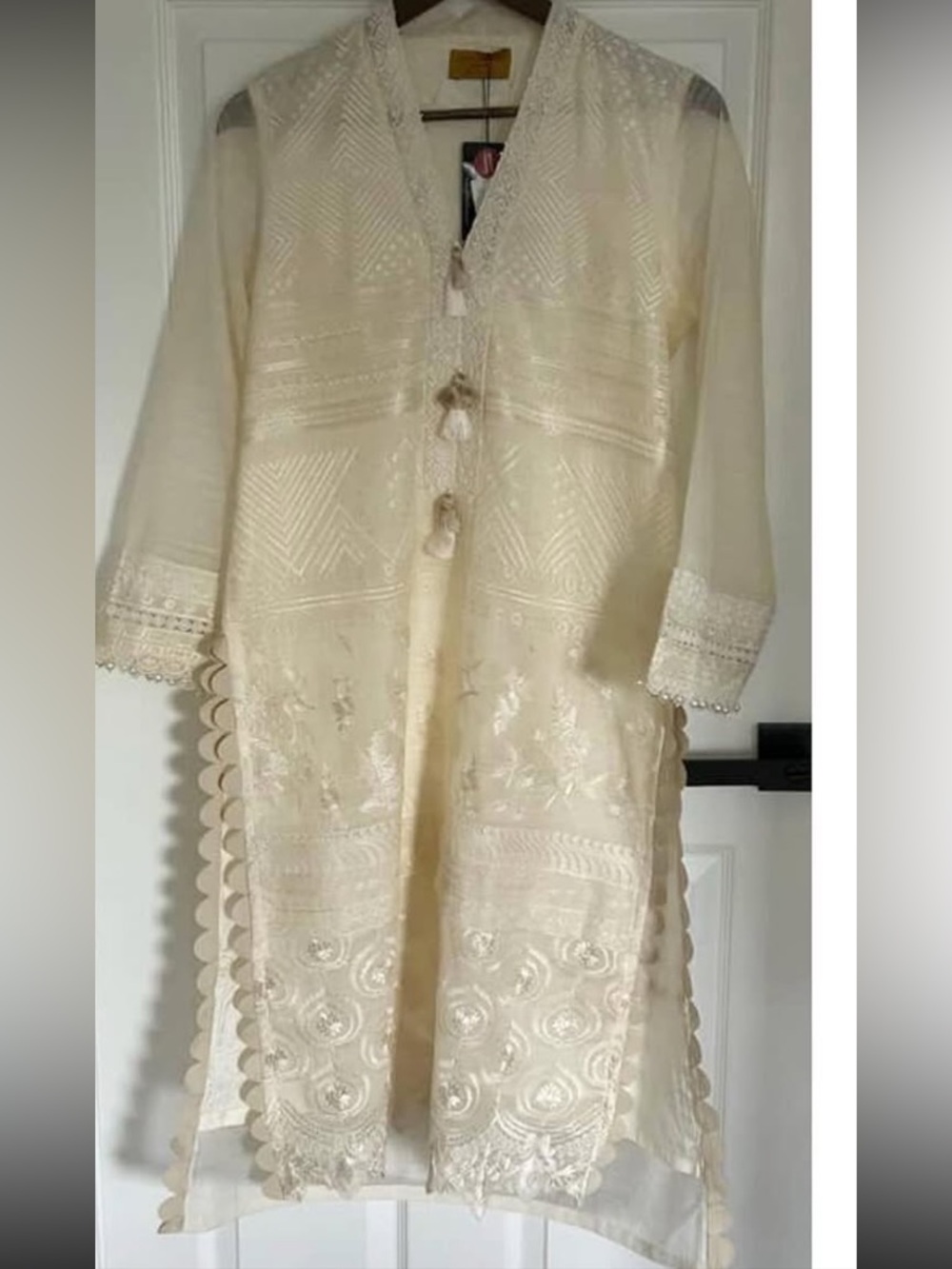NEW SANA SAFINAZ OFF WHITE COTTON NET EMBROIDERED KURTA SHIRT SZ M